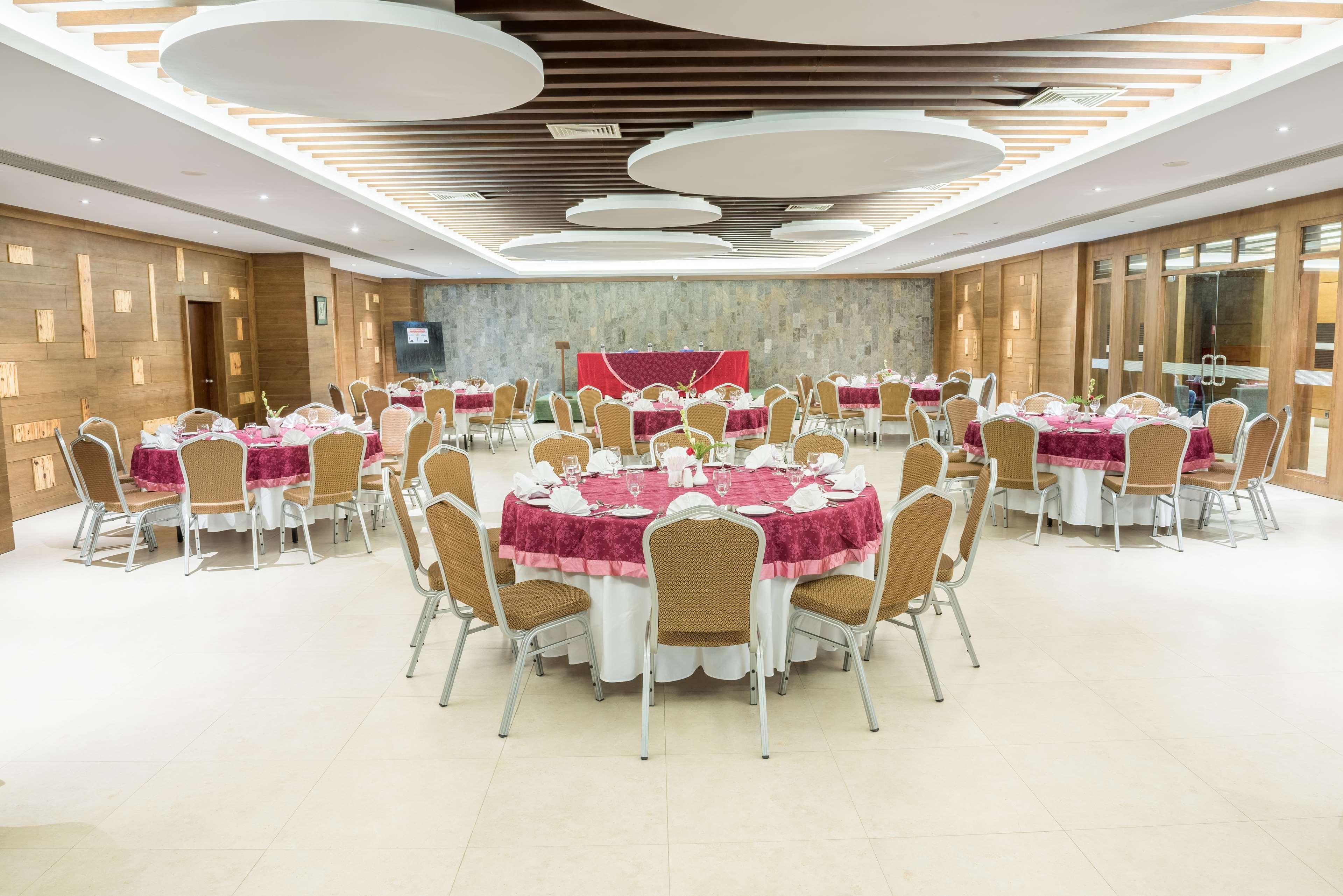Best Western Heritage ค็อกเซสบาซาร์ ภายนอก รูปภาพ